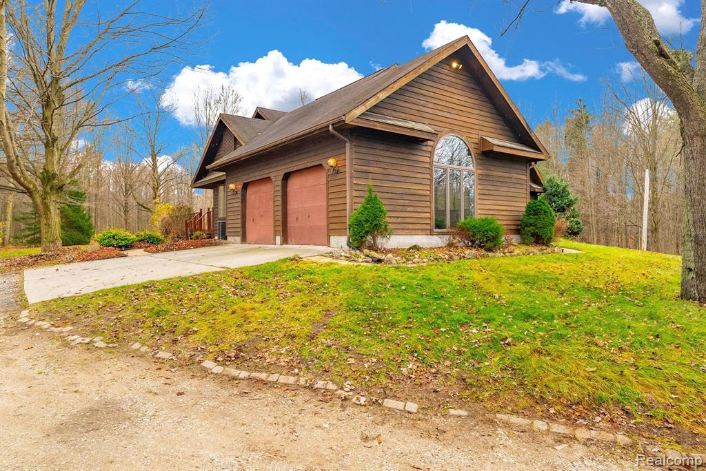 5287 MAITLAND Road, Clyde, MI 48049 — Photo 7
