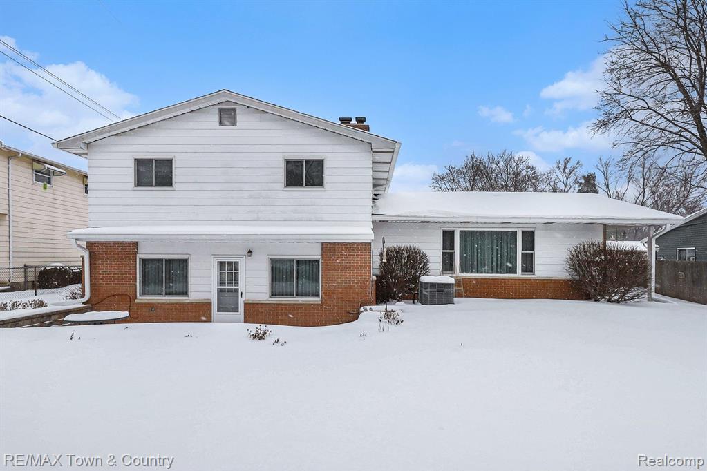 426 Bellewood Drive, Flushing, MI 48433 — Photo 23