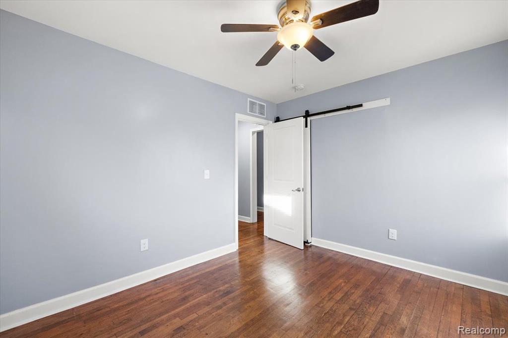 8214 Brush Street, Detroit, MI 48202 — Photo 18