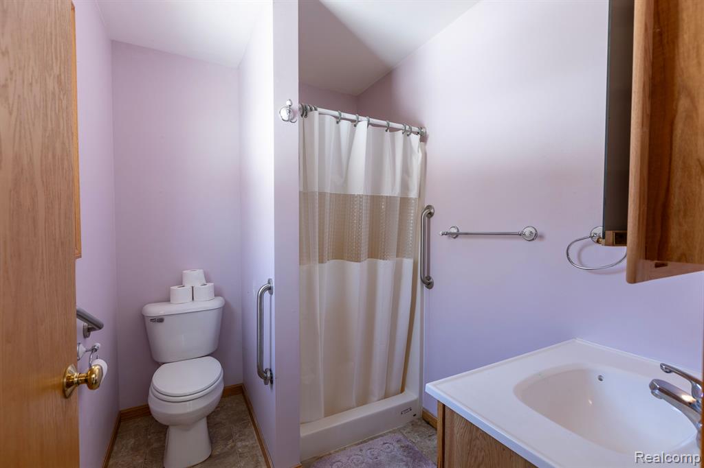 7722 KILGORE Road, Greenwood, MI 48006 — Photo 22