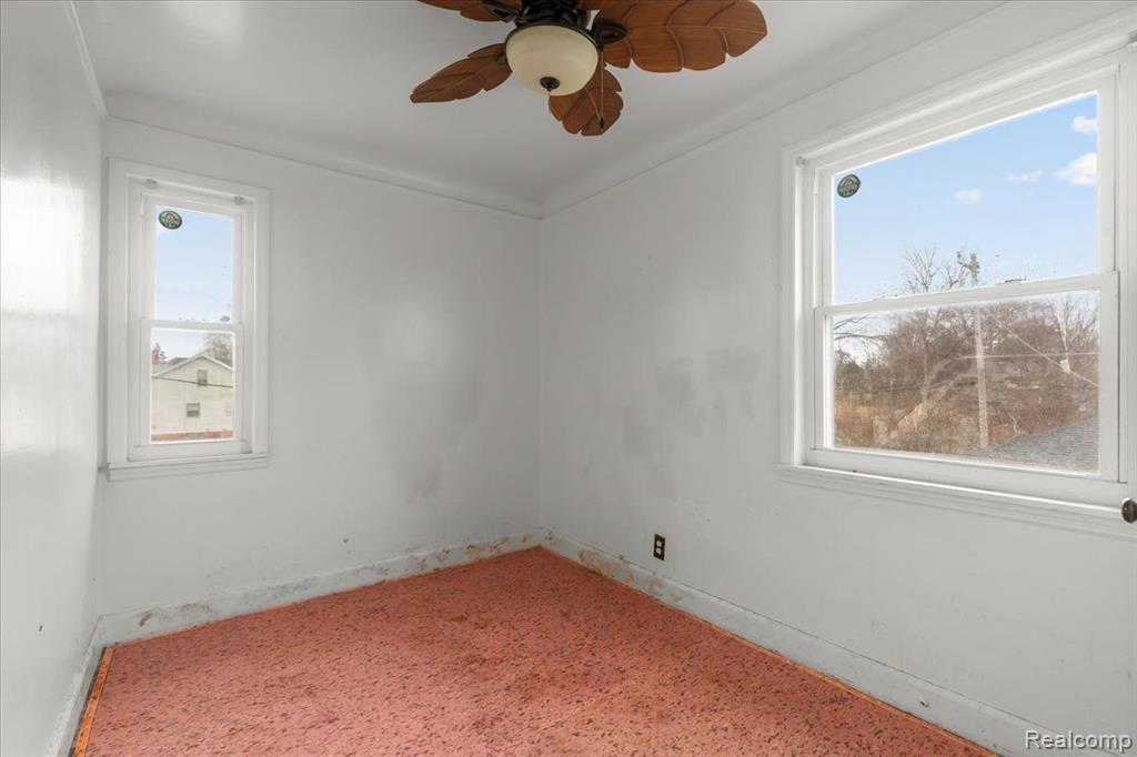 9393 MEYERS Road, Detroit, MI 48228 — Photo 16