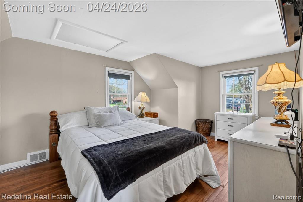 33124 Marquette Street, Garden City, MI — Photo 24