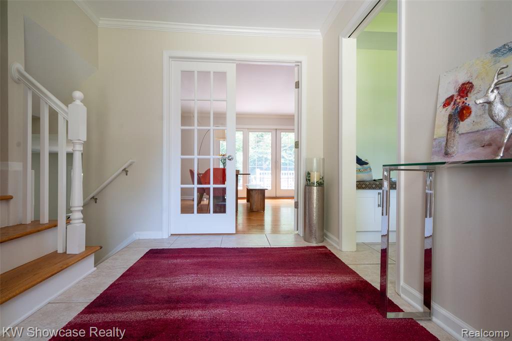 7000 Pebblecreek Road, West Bloomfield, MI — Photo 2