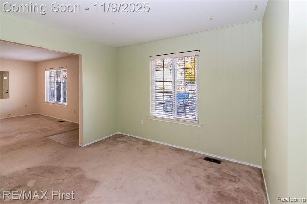 4909 Coventry Street, 287, Royal Oak, MI 48073 — Photo 12