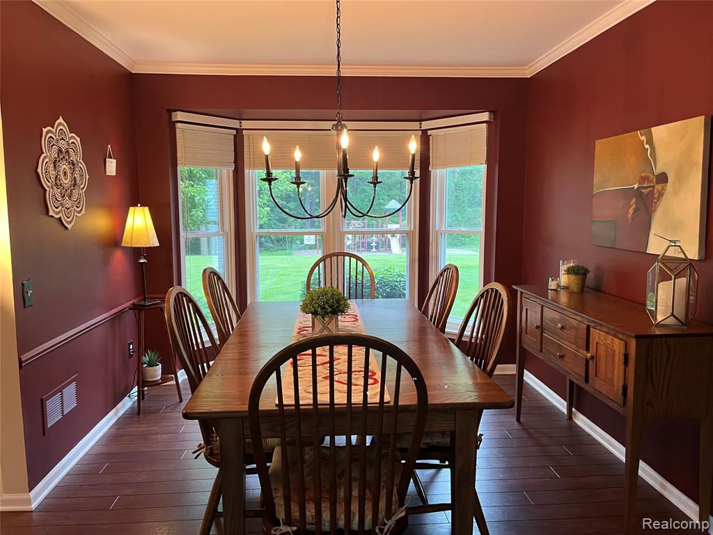 560 Thornridge Drive, Rochester Hills, MI 48307 — Photo 6