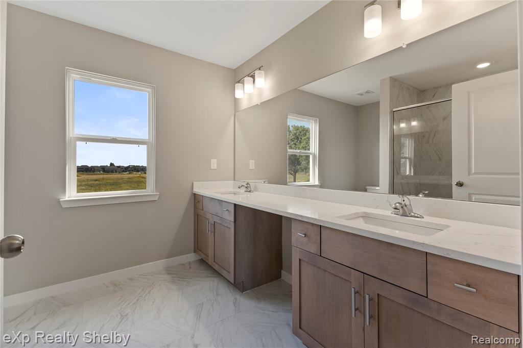 52814 Wellington Valley Drive, Macomb, MI 48042 — Photo 8