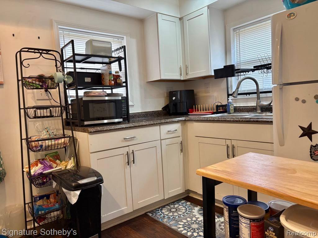 453 CENTRAL Avenue, Pontiac, MI 48341 — Photo 4