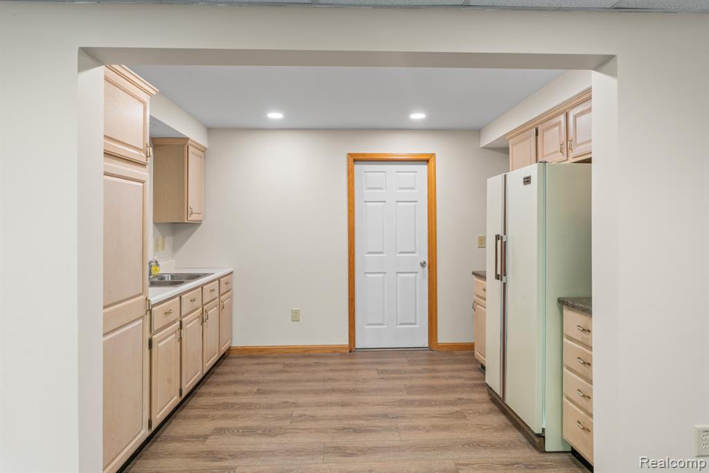 6125 White Sands Drive, Marathon, MI 48464 — Photo 59