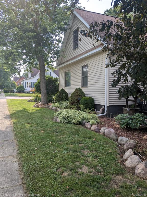3237 Rogers Street, Marlette, MI 48453 — Photo 9