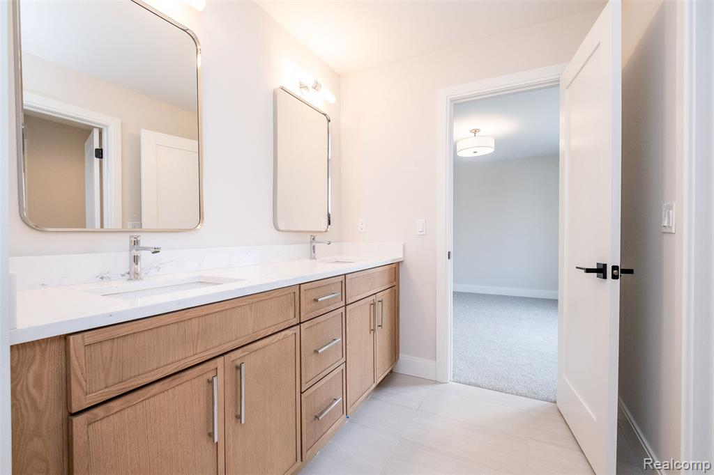 4428 Tonawanda Avenue, Royal Oak, MI 48073 — Photo 42