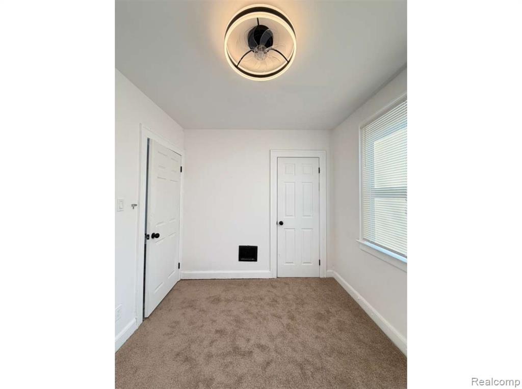5791 Bedford Street, Detroit, MI 48224 — Photo 37