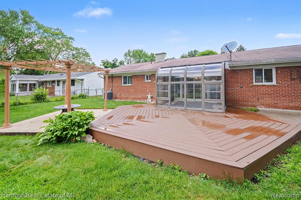 41131 S McMahon Circle, Novi, MI — Photo 5