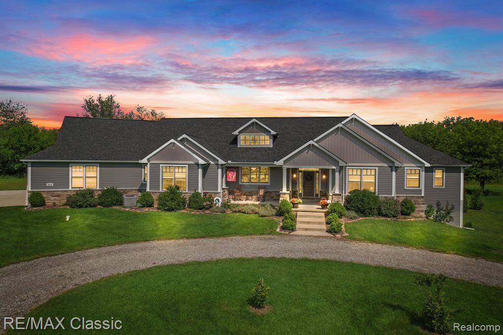 5314 WALNUT CREEK Lane, Ann Arbor, MI 48105 — Photo 2