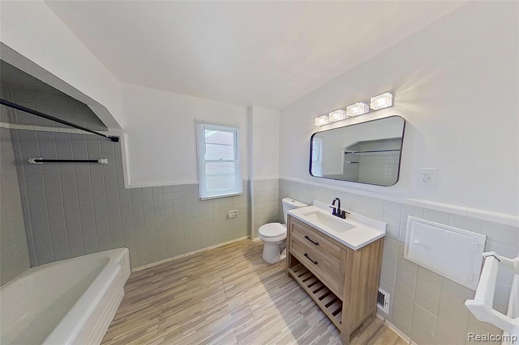 18611 Pinehurst Street, Detroit, MI 48221 — Photo 38