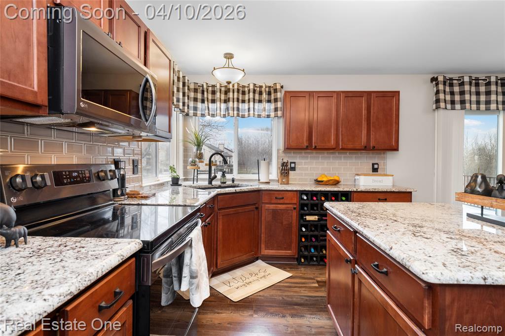 42756 Winding Pond Trail, Belleville, MI 48111 — Photo 25