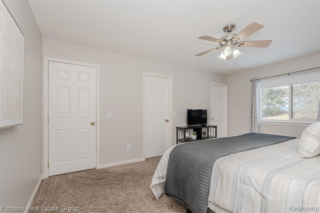 8742 WILLIAMSPORT Drive, White Lake, MI — Photo 36