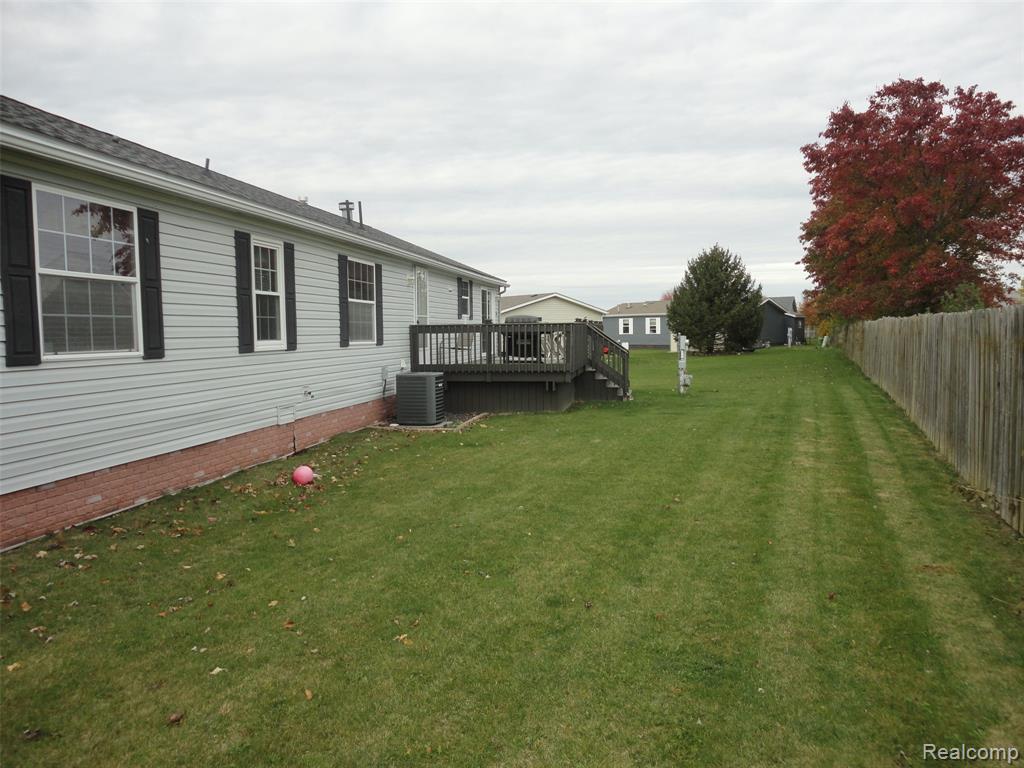 1092 Cameron Circle, Monroe, MI 48161 — Photo 4