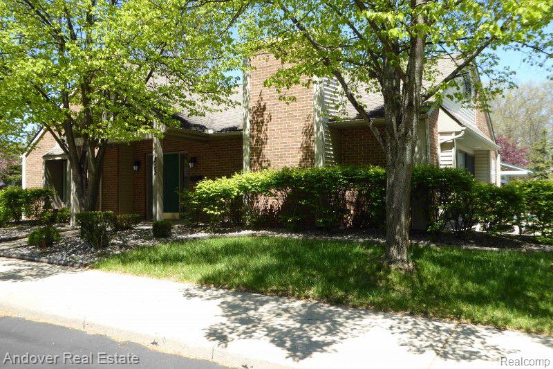 434 WATER TOWER Circle, Brighton, MI 48116 — Photo 19