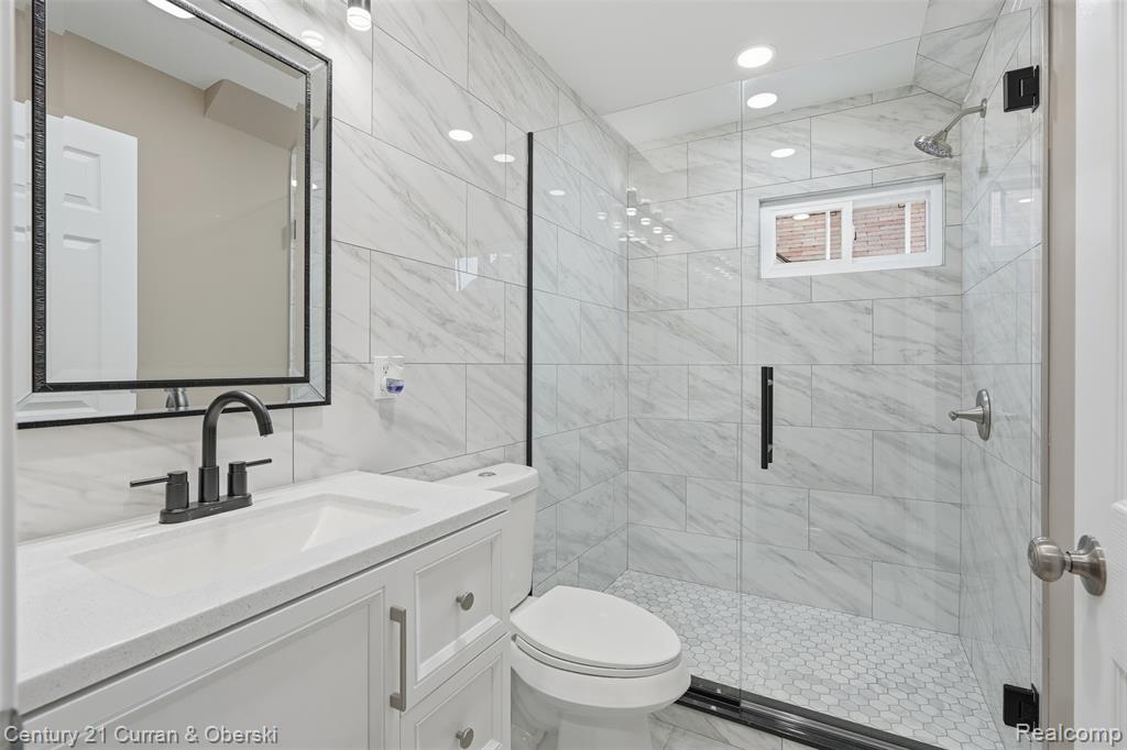 8063 Gartner Street, Detroit, MI 48209 — Photo 24
