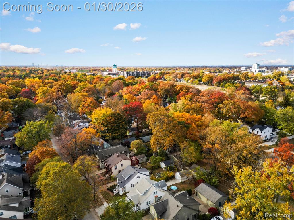 81 Wellesley Drive, Pleasant Ridge, MI — Photo 29