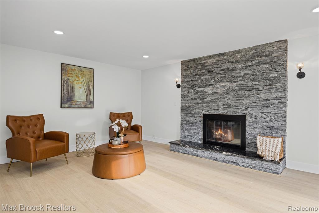 1874 Hopkins Drive, Wixom, MI 48393 — Photo 21