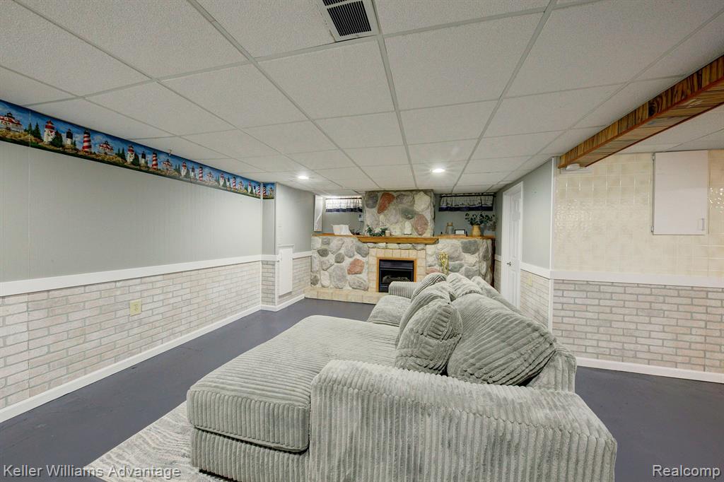 6249 DEERING Street, Garden City, MI — Photo 33