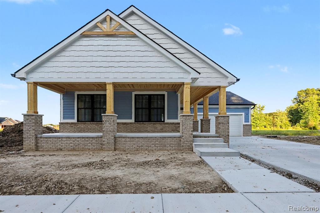54290 Brenda Drive - Photo 3