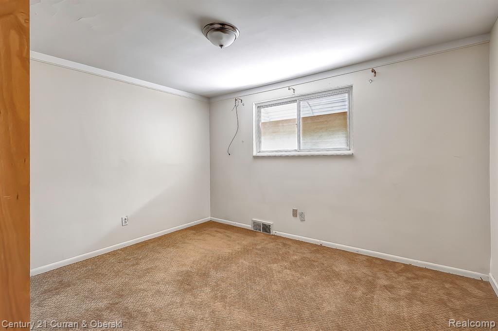 5635 OAKMAN Boulevard, Dearborn, MI 48126 — Photo 9