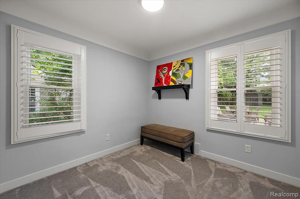 544 S Webik Avenue, Clawson, MI — Photo 23