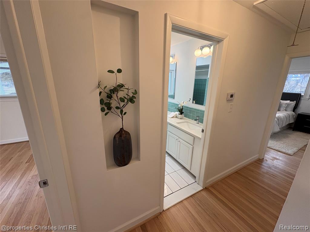 17330 Beverly Road, Beverly Hills, MI 48025 — Photo 11