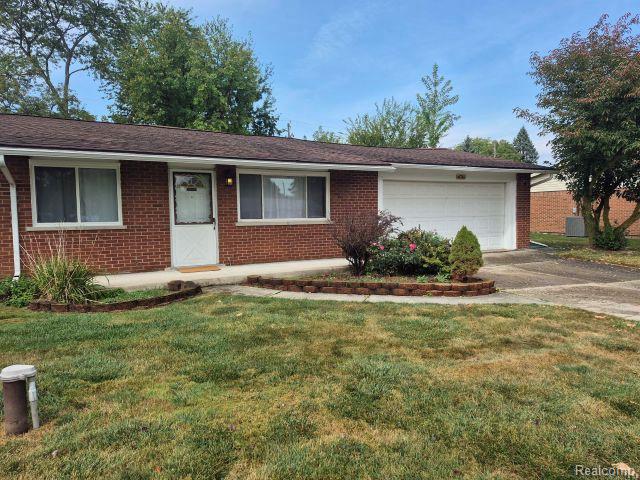 41740 Aspen Drive, Novi, MI — Photo 4