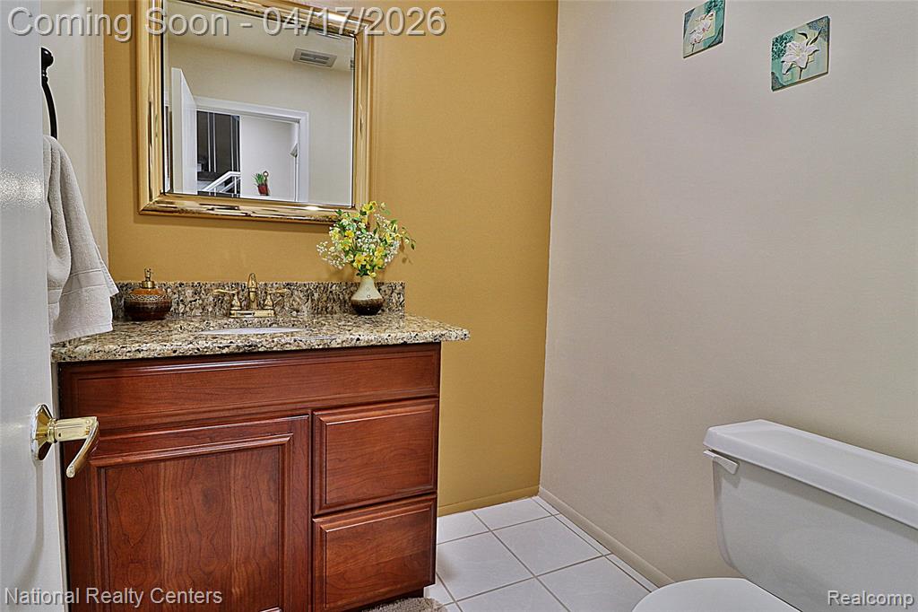 7309 Creek View Circle, West Bloomfield, MI — Photo 17