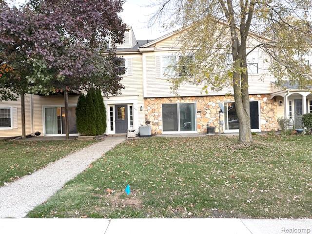 831 BLOOMFIELD VILLAGE Boulevard, Auburn Hills, MI 48326