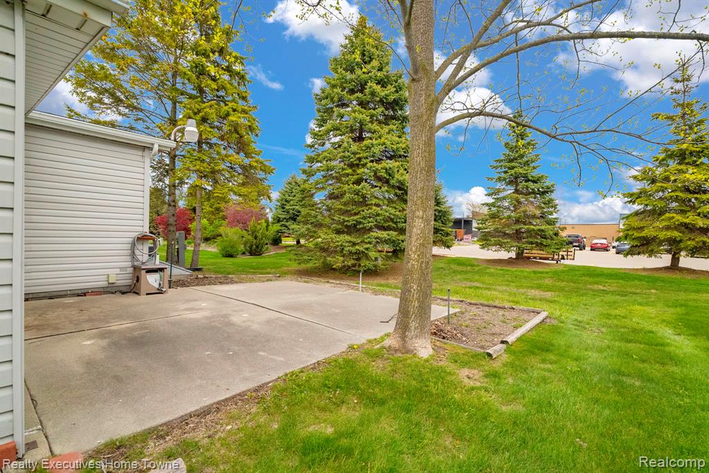 4333 24th Avenue, 2, Fort Gratiot, MI 48059 — Photo 25