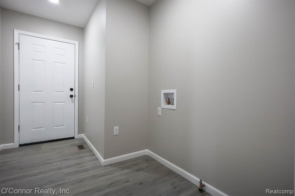 1047 39th Street, Port Huron, MI 48060 — Photo 26