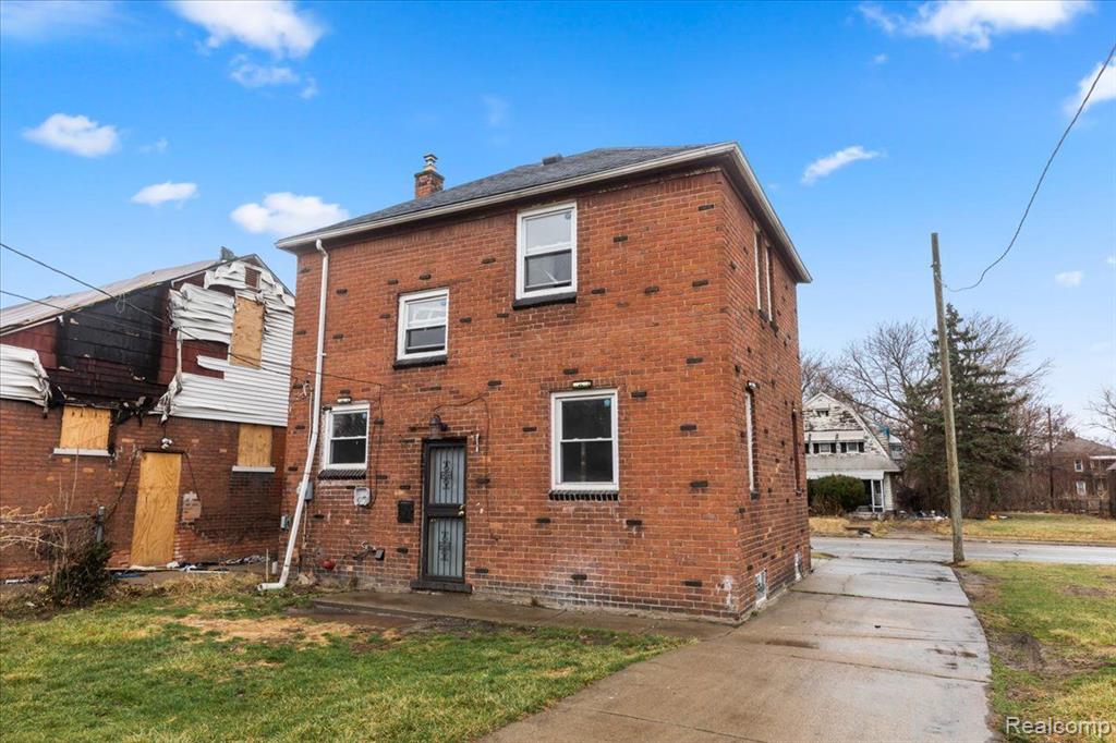 9393 MEYERS Road, Detroit, MI 48228 — Photo 22