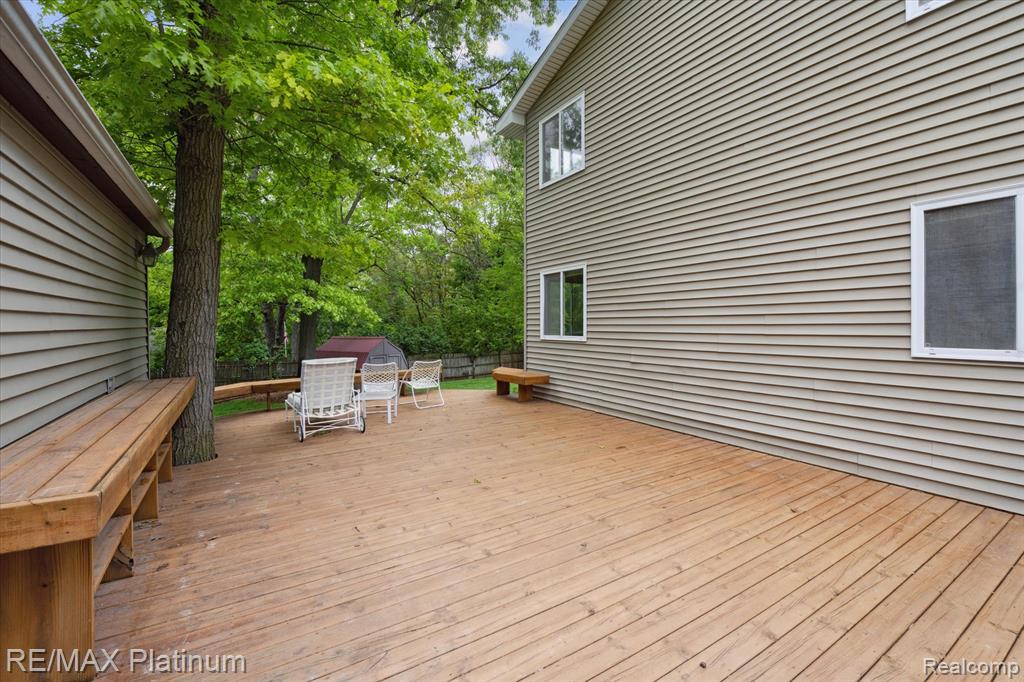 11520 WEIMAN Drive, Pinckney, MI 48169 — Photo 21