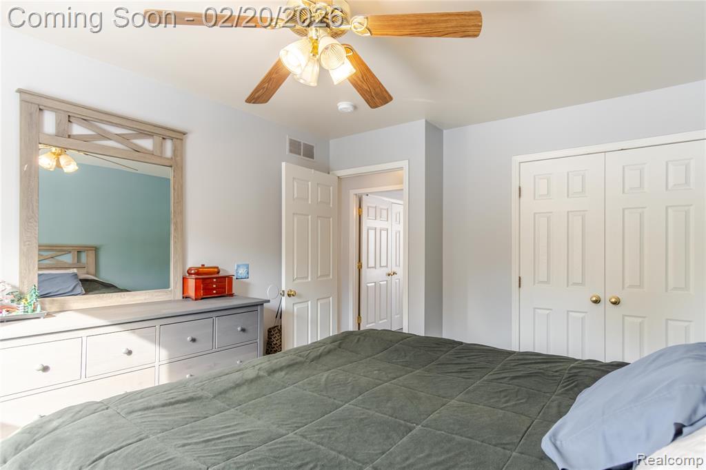 2430 Hickory Circle Drive, Howell, MI 48855 — Photo 15