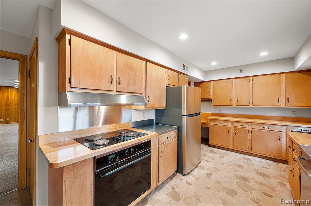 6400 N Rochester Road, Rochester Hills, MI 48306 — Photo 43