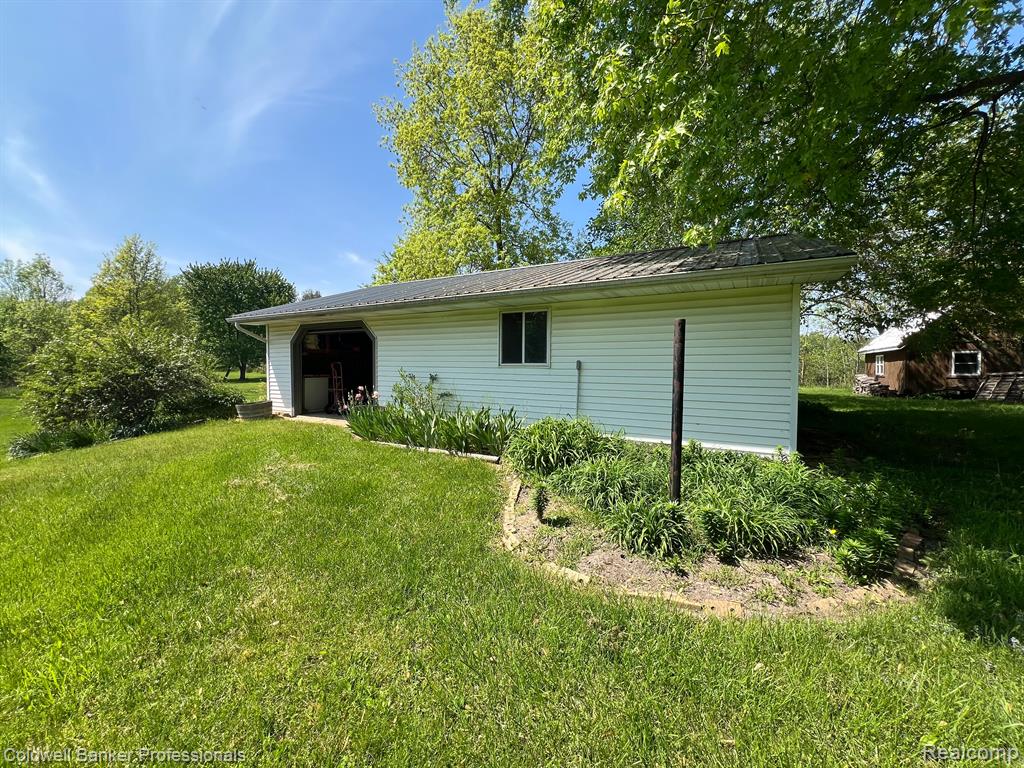 6125 JEFFERSON Road, North Branch, MI 48461 — Photo 41