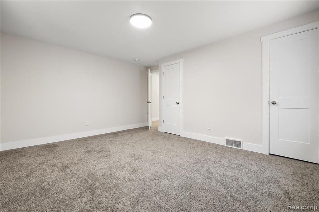 13534 Vassar Avenue, Detroit, MI 48235 — Photo 28