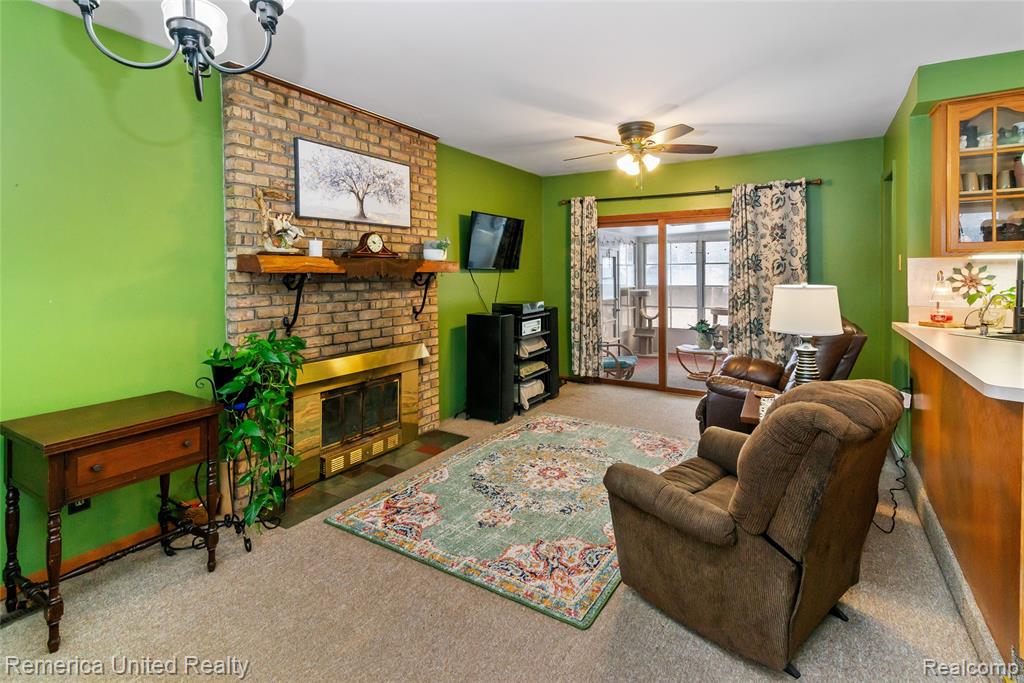 11043 Hamburg Road, Whitmore Lake, MI 48189 — Photo 22