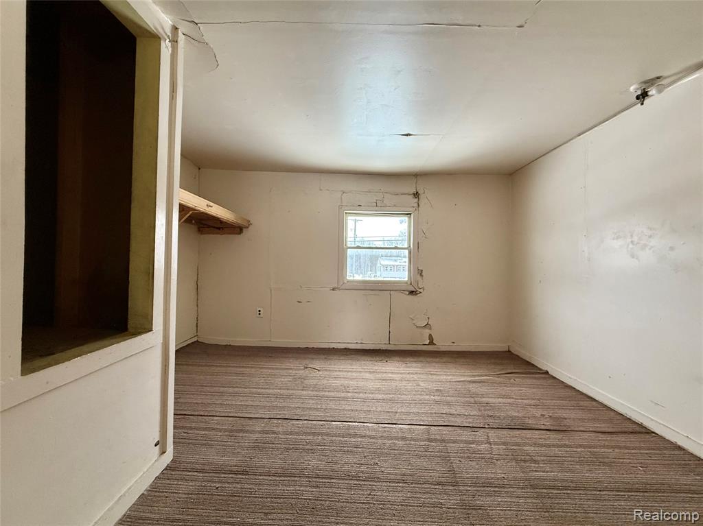 6377 E Atherton Road, Burton, MI 48519 — Photo 12
