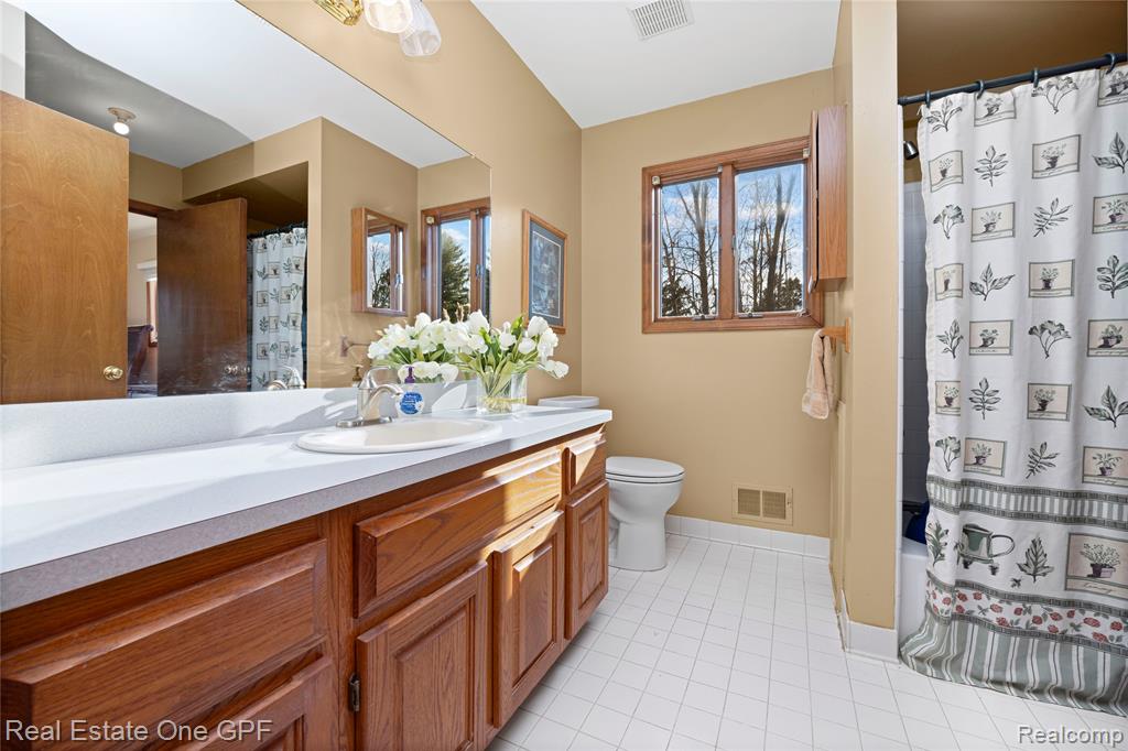 1135 Holmes Road, Allenton, MI 48002 — Photo 30