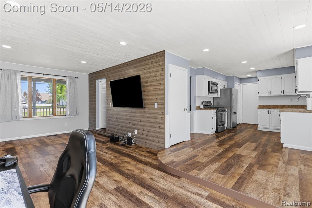 9338 E Lippincott Boulevard, Davison, MI 48423 — Photo 15