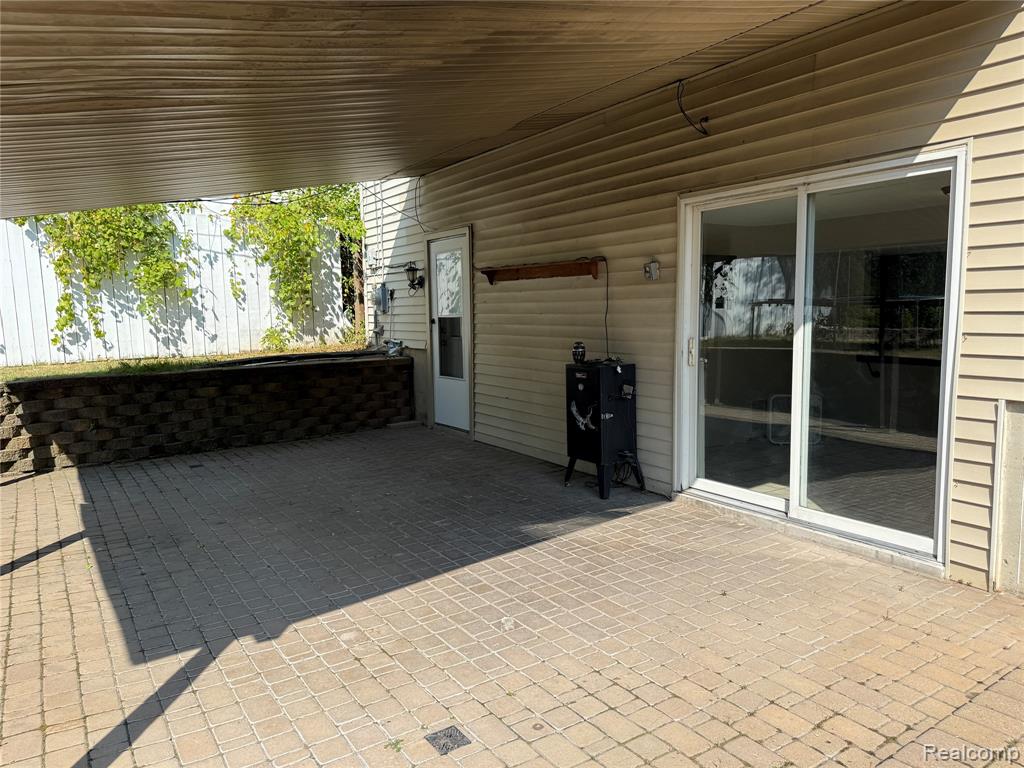 31666 E Ditner Drive, Rockwood, MI — Photo 21