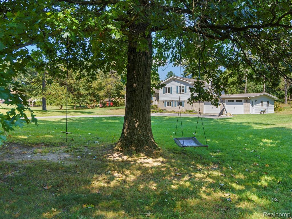 1400 W Predmore Road, Oakland, MI — Photo 31
