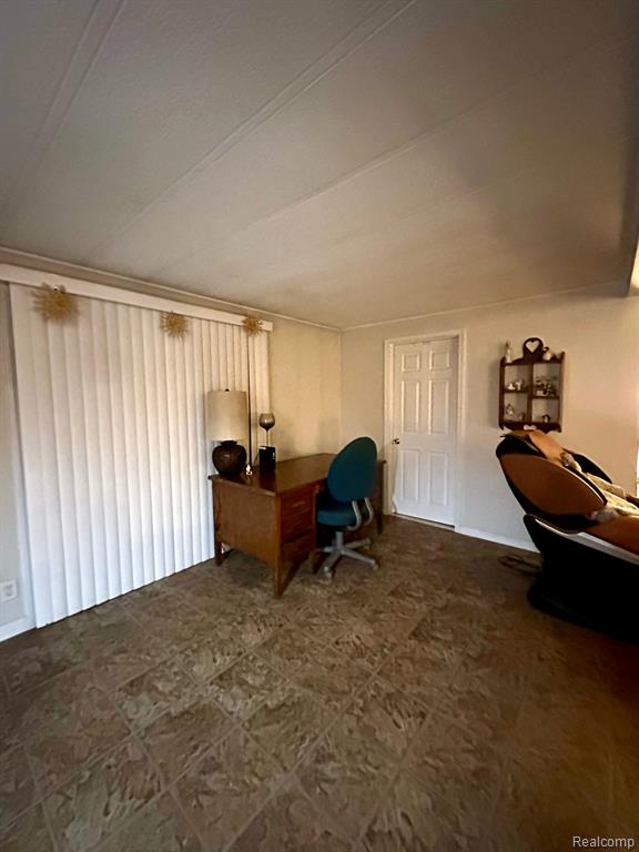 7700 RAVENSWOOD Road, Wales, MI — Photo 25