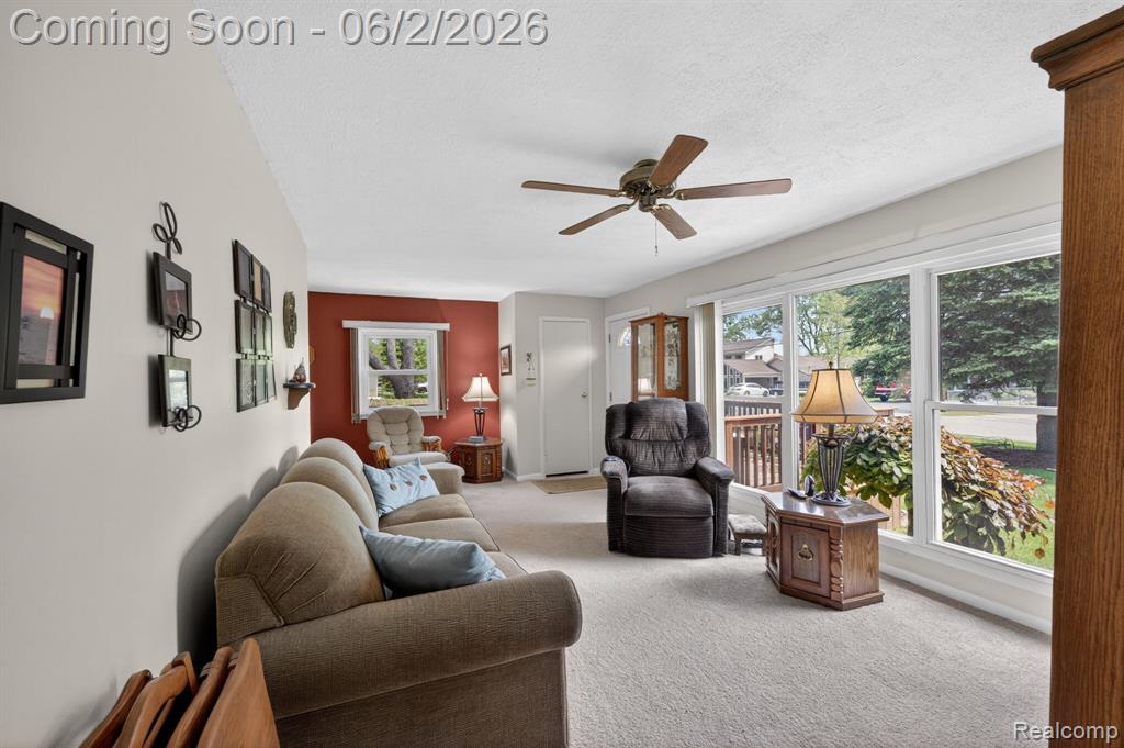 3993 Maiden Street, Waterford, MI 48329 — Photo 3