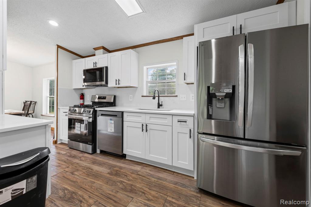 2190 Seymour Lake Road, Ortonville, MI 48462 — Photo 16